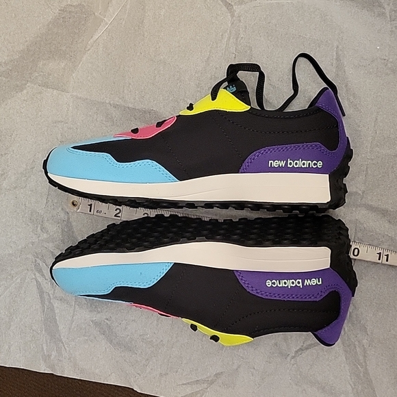 NEW BALANCE THE INTELLIGENT CHOICE 327 SNEAKERS 👟  SIZE 9 2/16 appro 9 1/2 - Picture 3 of 16